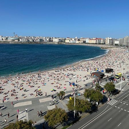 Piso Con Vistas A La Playa De Riazor Apartment A Coruna Ngoại thất bức ảnh