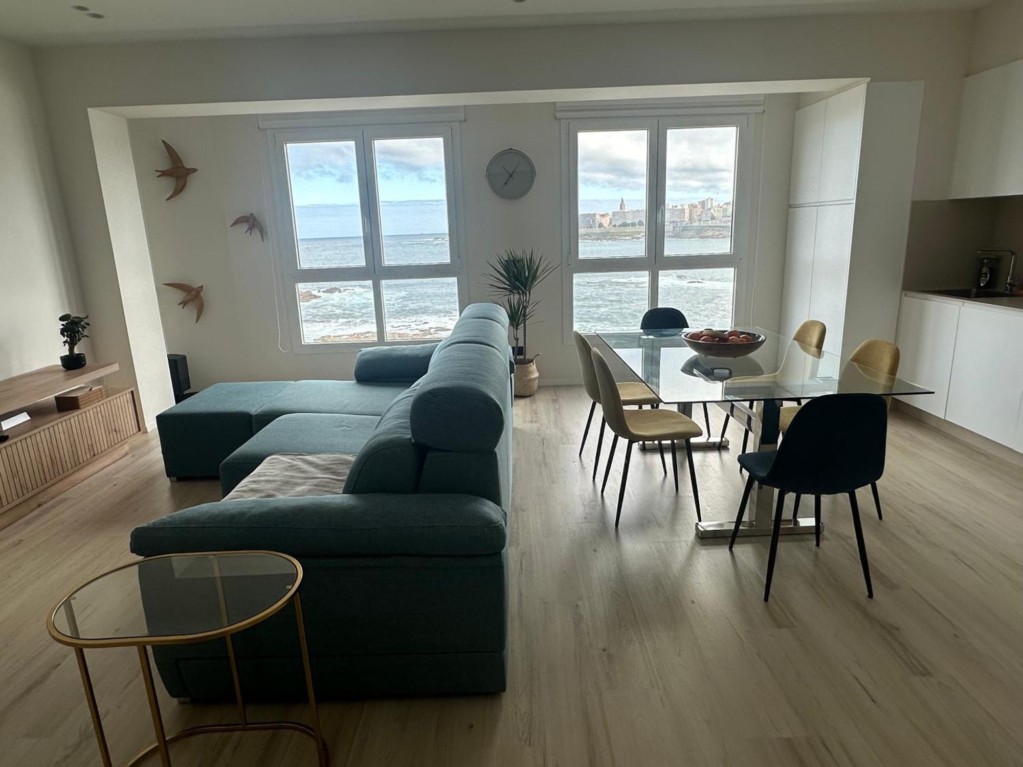 Piso Con Vistas A La Playa De Riazor Apartment A Coruna Ngoại thất bức ảnh